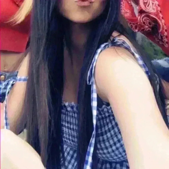 LF Gingham Crop Top - Picture 3 of 3